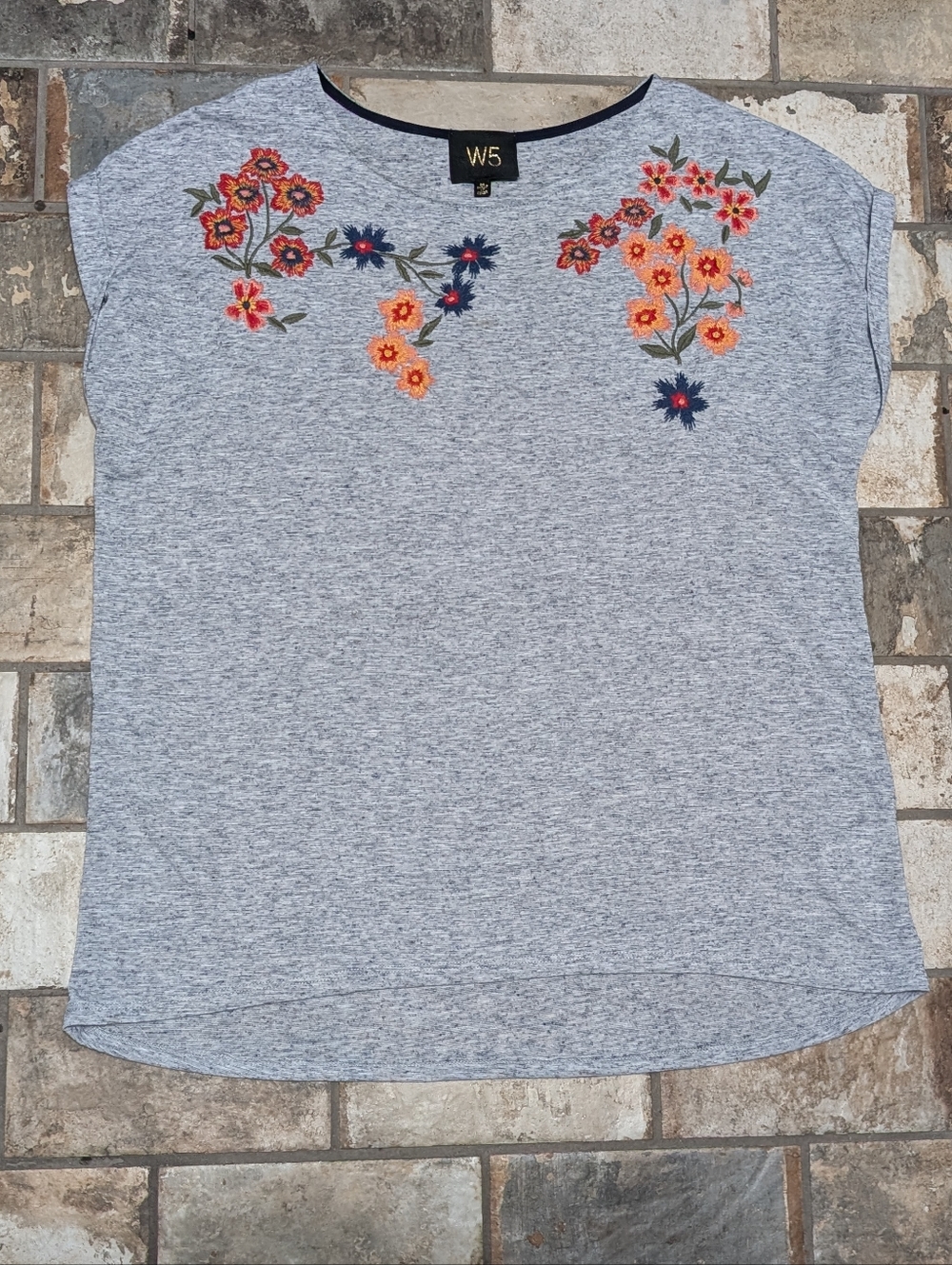 W5 Women's Medium Floral Short Sleeve Top Casual Tee